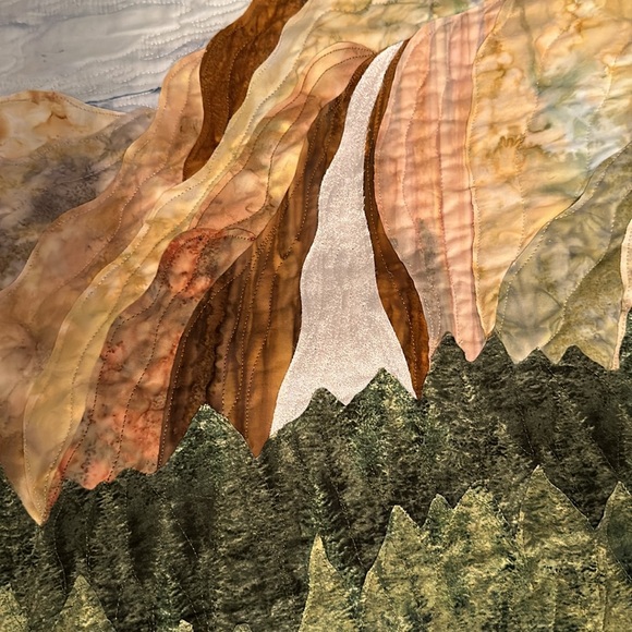 Signed, hand-dyed fabric wall hanging of Yosemite Valley, California - Picture 2 of 5
